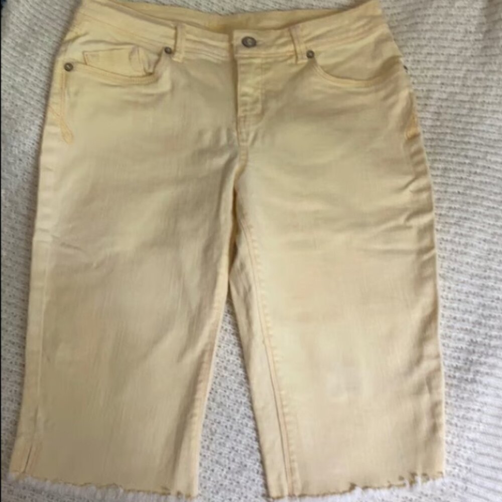 Girls/Kids Limited Too Yellow Cutoff Shorts Girls Size 16